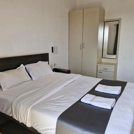 Hotel Rsa Residency Pernem エクステリア 写真
