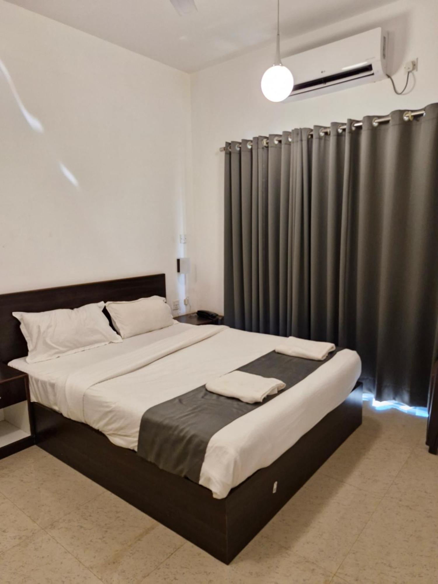 Hotel Rsa Residency Pernem エクステリア 写真